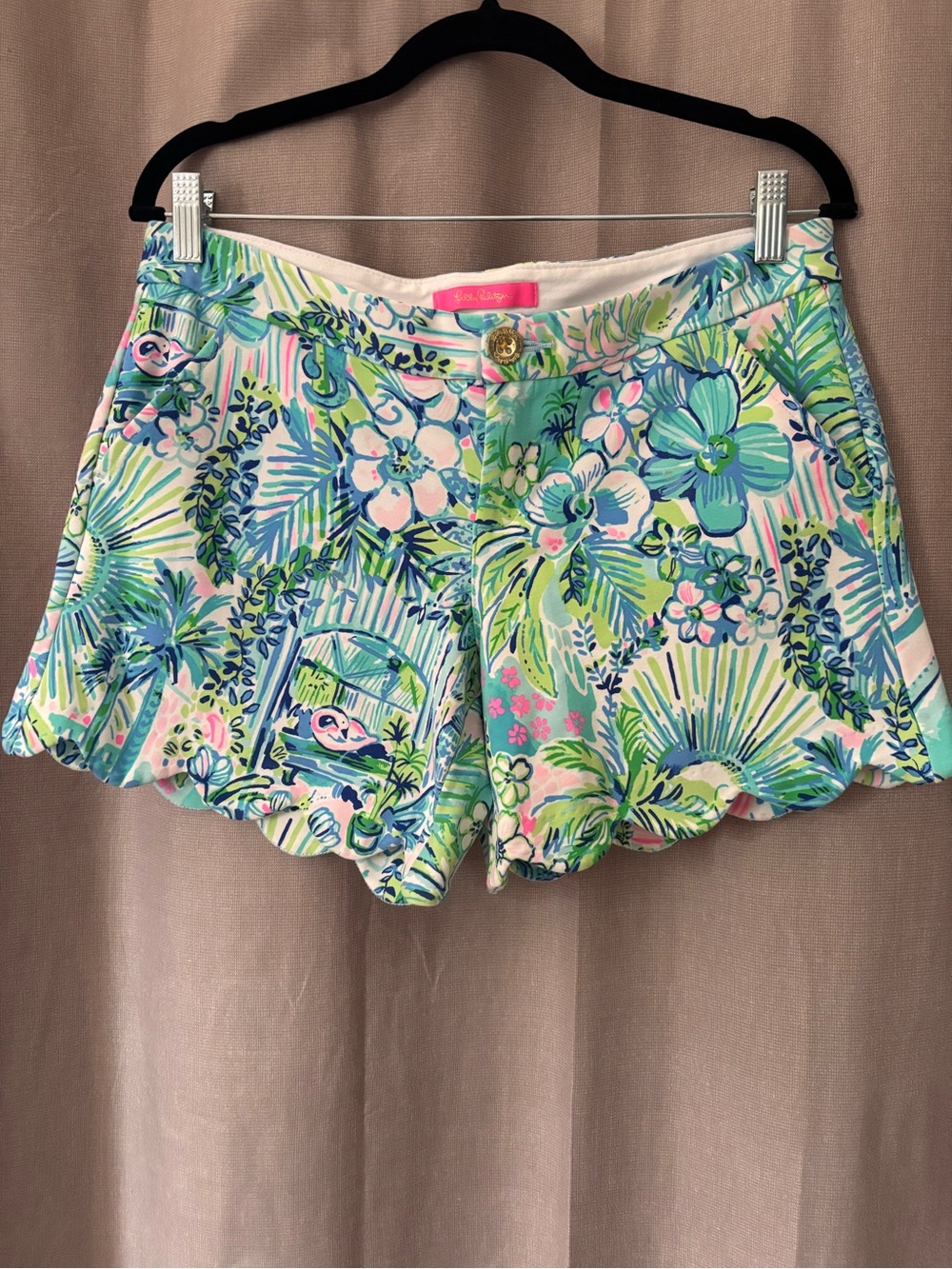 Lilly Pulitzer Lilly’s House Scallop Hem Shorts